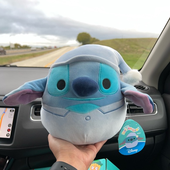 New Disney Stitch In Pijamas Squishmallows - Picture 8 of 11